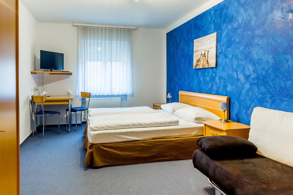 Gasthof Alte Post Falkendorf Zewnętrze zdjęcie
